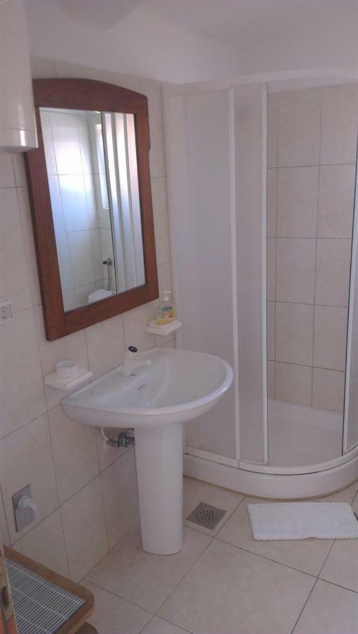Tutini Dvori Apartment Primosten Exterior photo